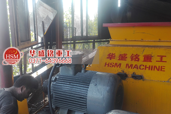 ú̿˫�ݹ�������ֳ�