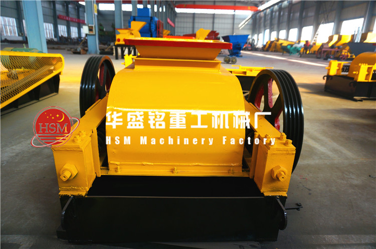 双齿辊破碎机发货图