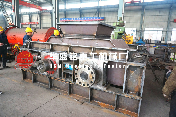 �Թ������