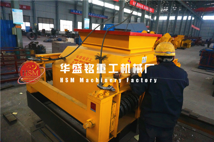 对辊破碎机发货图