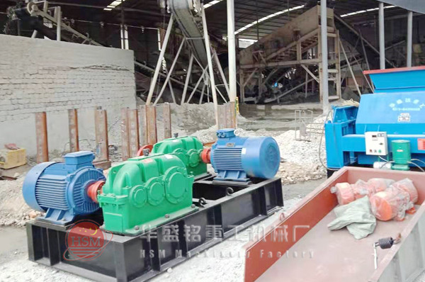 大型液压对辊破碎机河南地区多少钱一台