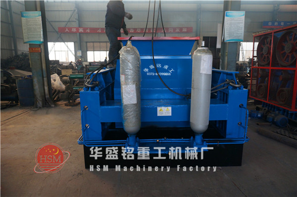 液压对辊破碎机图片