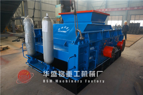 液压对辊破碎机图片