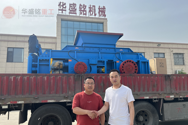 �����ͻ��Ի���Ͷ��Һѹ�Թ���ɰ�������ͻ���ϵ�����(������ͼ��