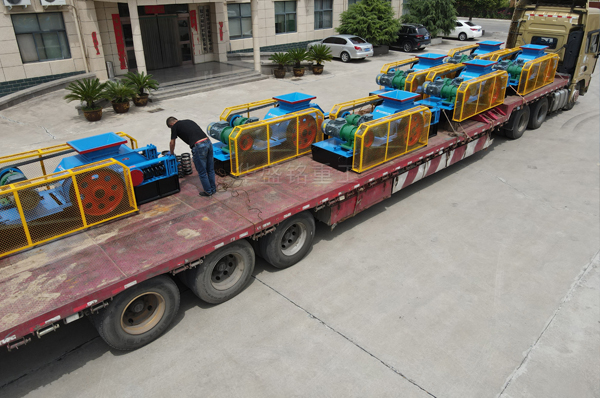 ���������������